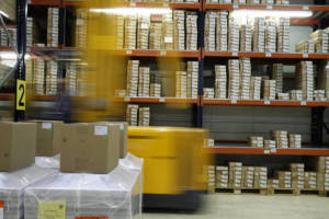 Logistyka kontraktowa – zadania i najważniejsze usługi