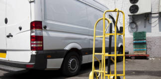 Wózki transportowe – wygodny, szybki i bezpieczny przewóz ładunków